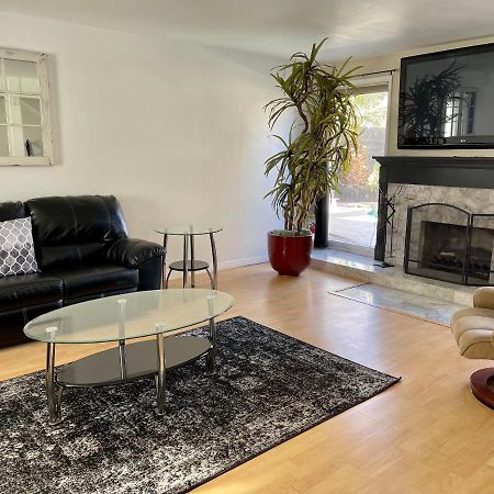 Urban Las Vegas Colonial In The Heart Of Vegas 빌라 외부 사진